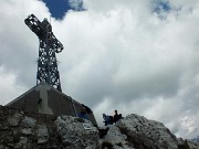 37 Croce sulla Punta Cermenati